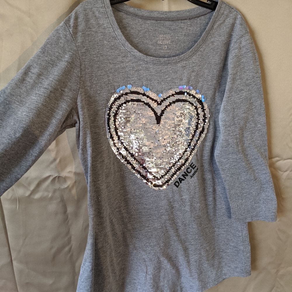 A flip sequence shirt